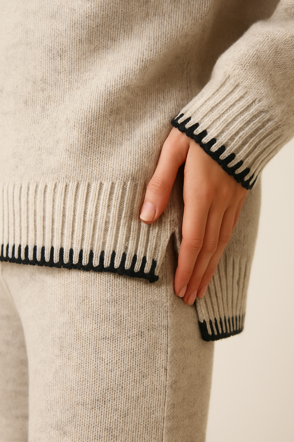 Gebreide Set | Loungepak met Trui en Broek voor Dames | LIV